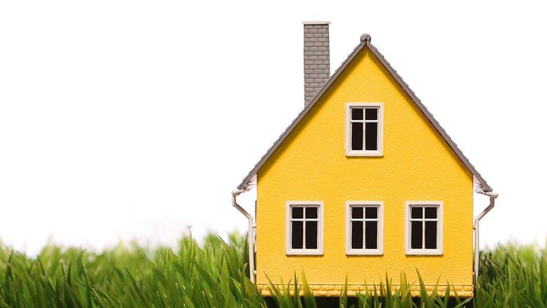 Tiny House Hunters S02