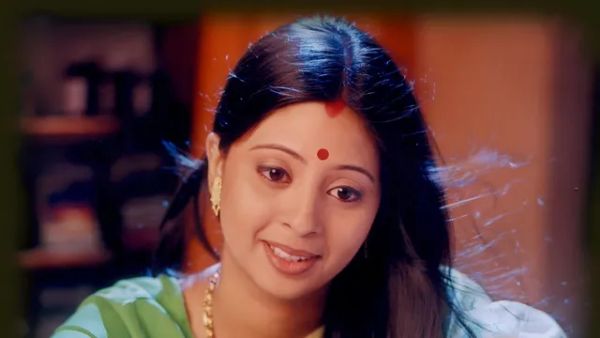 Aga Bai Arrecha (Marathi)