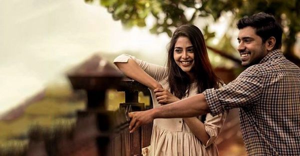 Njandukalude Nattil Oridavela (Malayalam)